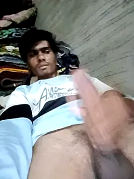 hina_porn – webcam model profile photo Image 11