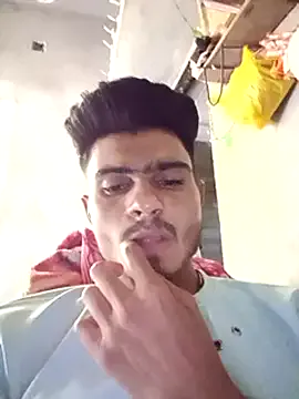 hina_porn – webcam model profile photo Image 2