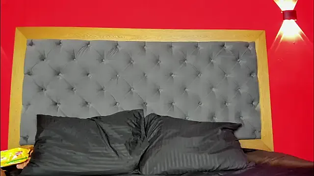 Enyeld_ruru – webcam model profile photo Image 10