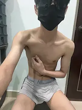 NATINATU252525 – webcam model profile photo Image 9