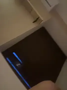 StellaFletcher – webcam model profile photo Image 9