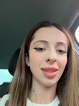 Yesmoree Profile Image