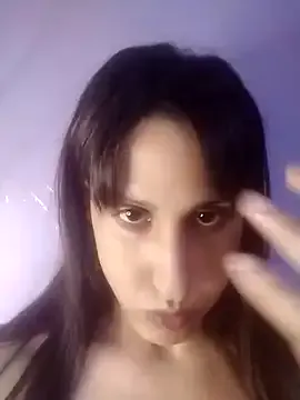AmeliaBrilliants – webcam model profile photo Image 10