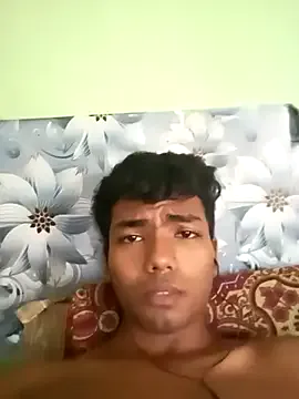 PumaShyXD – webcam model profile photo Image 5