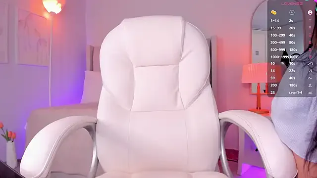 AnneRoss – webcam model profile photo Image 3