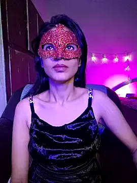  – webcam model profile photo Image 7