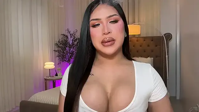 Sofiyaa_39 – webcam model profile photo Image 3