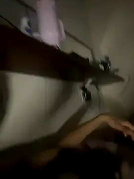 HornyGirlH – webcam model profile photo Image 7