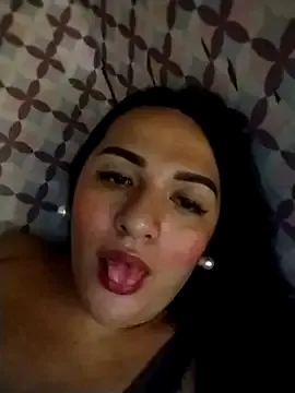 maataaan – webcam model profile photo Image 6