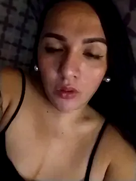 maataaan – webcam model profile photo Image 7