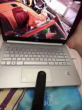 AmberJoulie – webcam model profile photo Image 13