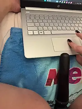 AmberJoulie – webcam model profile photo Image 14