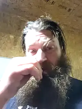 roouse – webcam model profile photo Image 4