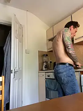 Yo155 – webcam model profile photo Image 6