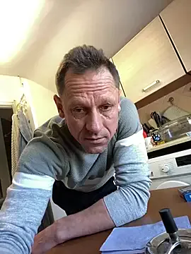 Yo155 – webcam model profile photo Image 7