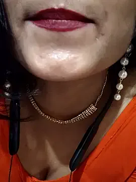 Nonchan_ – webcam model profile photo Image 4