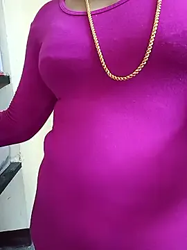xxYuIxx – webcam model profile photo Image 12