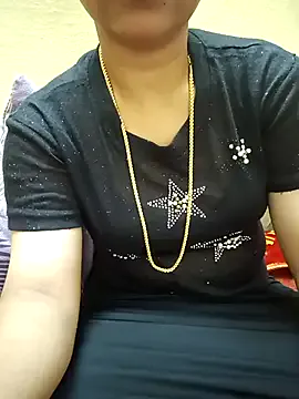 xxYuIxx – webcam model profile photo Image 19