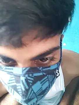  – webcam model profile photo Image 8