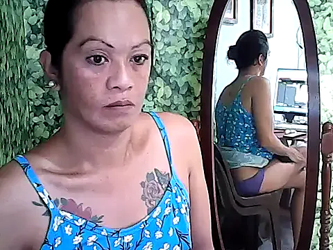 NANA_7 – webcam model profile photo Image 9