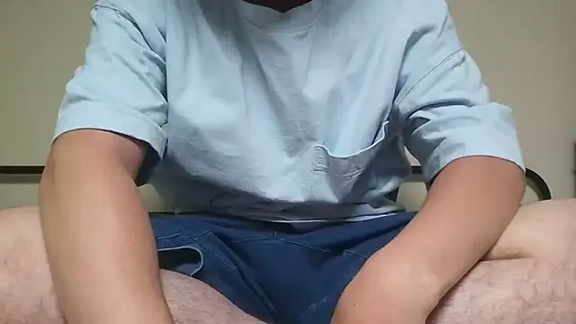 RollDolls – webcam model profile photo Image 11