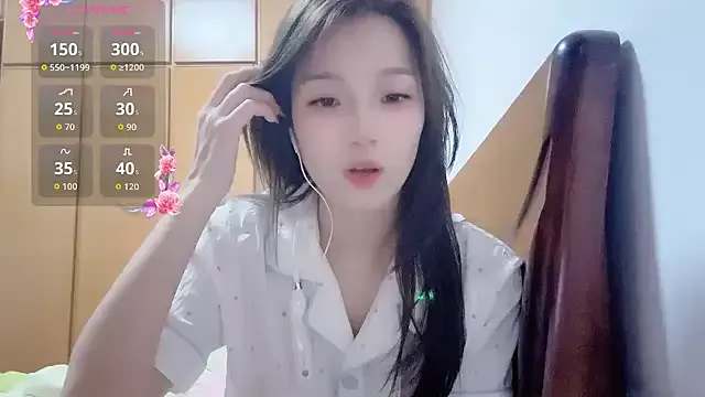 ClaireBree – webcam model profile photo Image 11