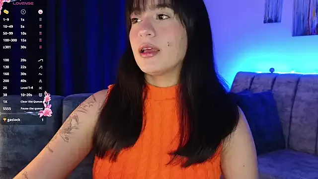 VioletFisher – webcam model profile photo Image 13