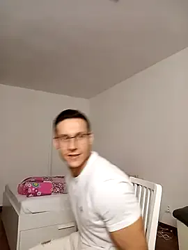 miniman99 – webcam model profile photo Image 4