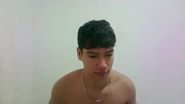 fit_vic – webcam model profile photo Image 6