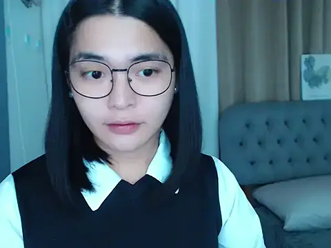 ClaireBree – webcam model profile photo Image 2