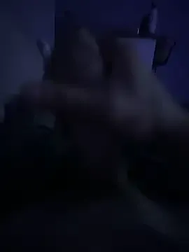 Mia--meow – webcam model profile photo Image 18