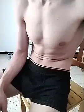  – webcam model profile photo Image 6
