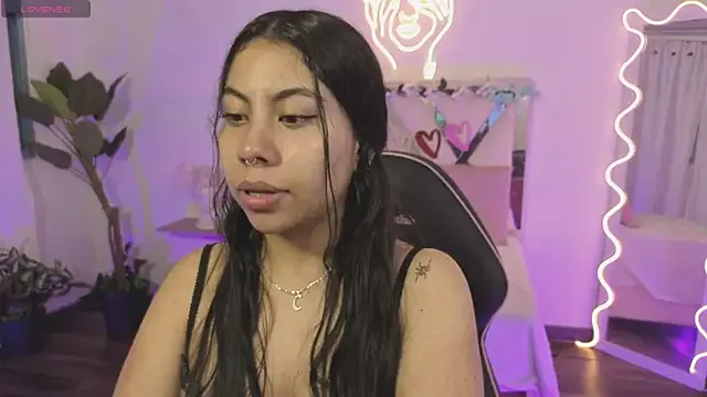AmeliaBrilliants – webcam model profile photo Image 13