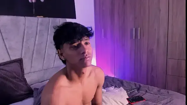 maataaan – webcam model profile photo Image 7